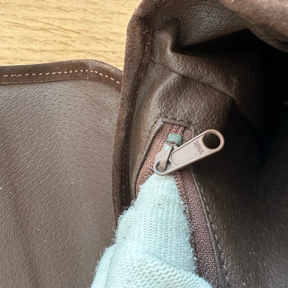 Burberrys Vintage Check Crossbody Bag - Picture 9 of 16